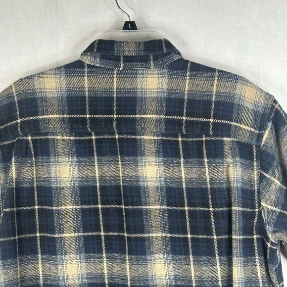 Wolverine Shirt Mens XL Heavyweight Blue Plaid Cut Short‎ Sleeve Raw Button Up - Picture 8 of 14